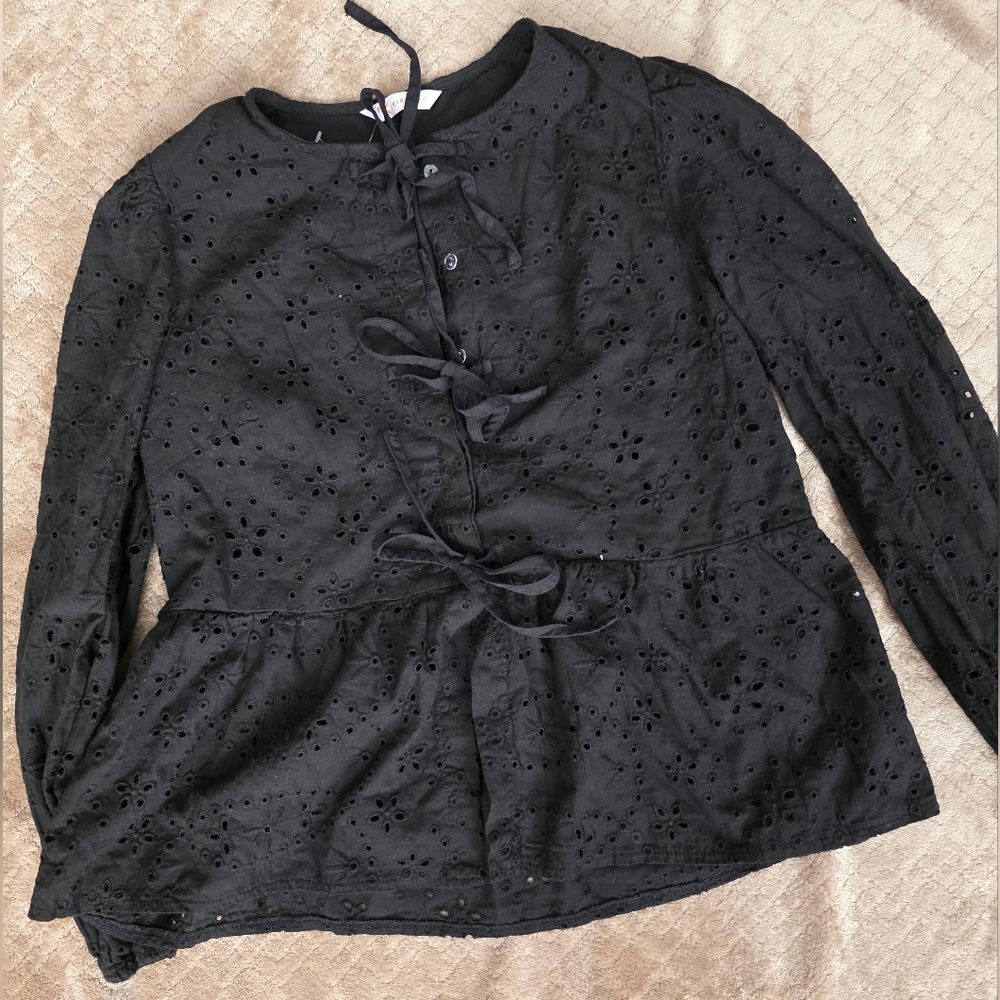 * KIRUNDO Babydoll Shirt Long Sleeve Tie Front Eyelet Peplum Cute Fall Dressy‎ S